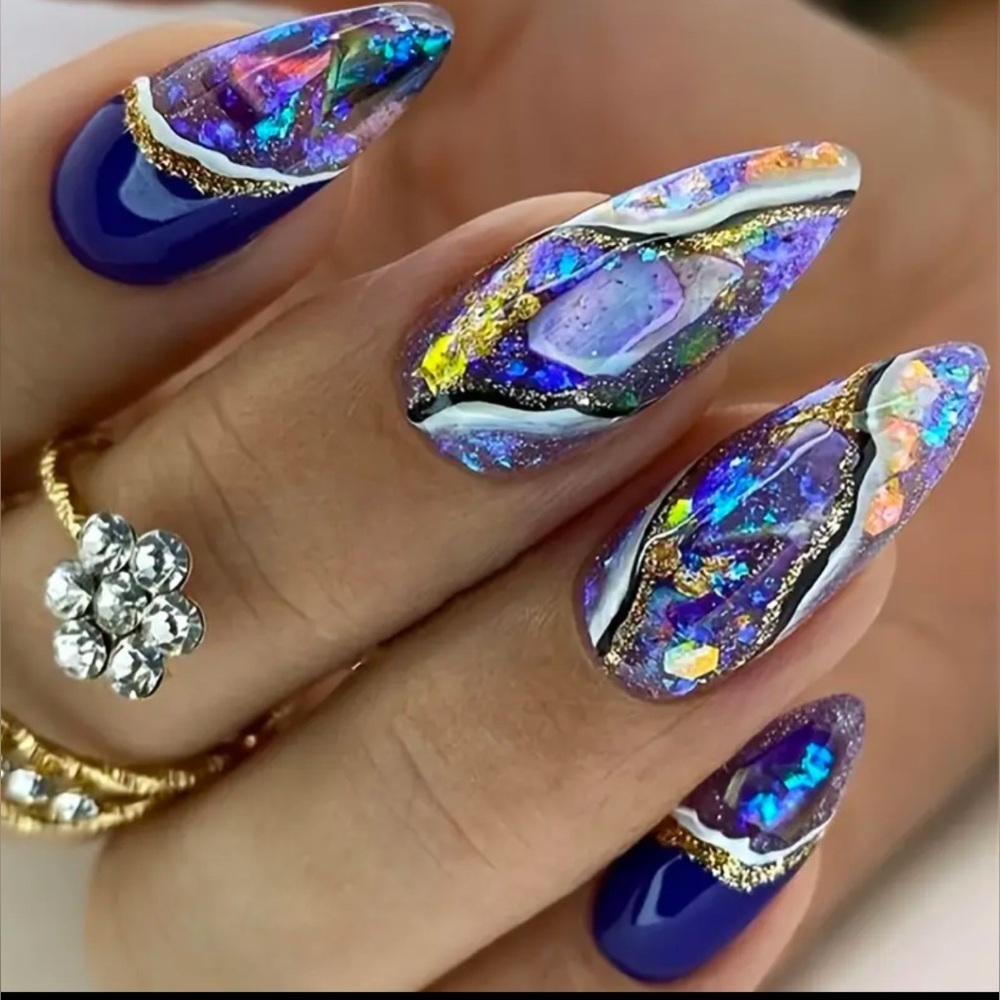 5 Sets/$14 BNIB Press on Nails